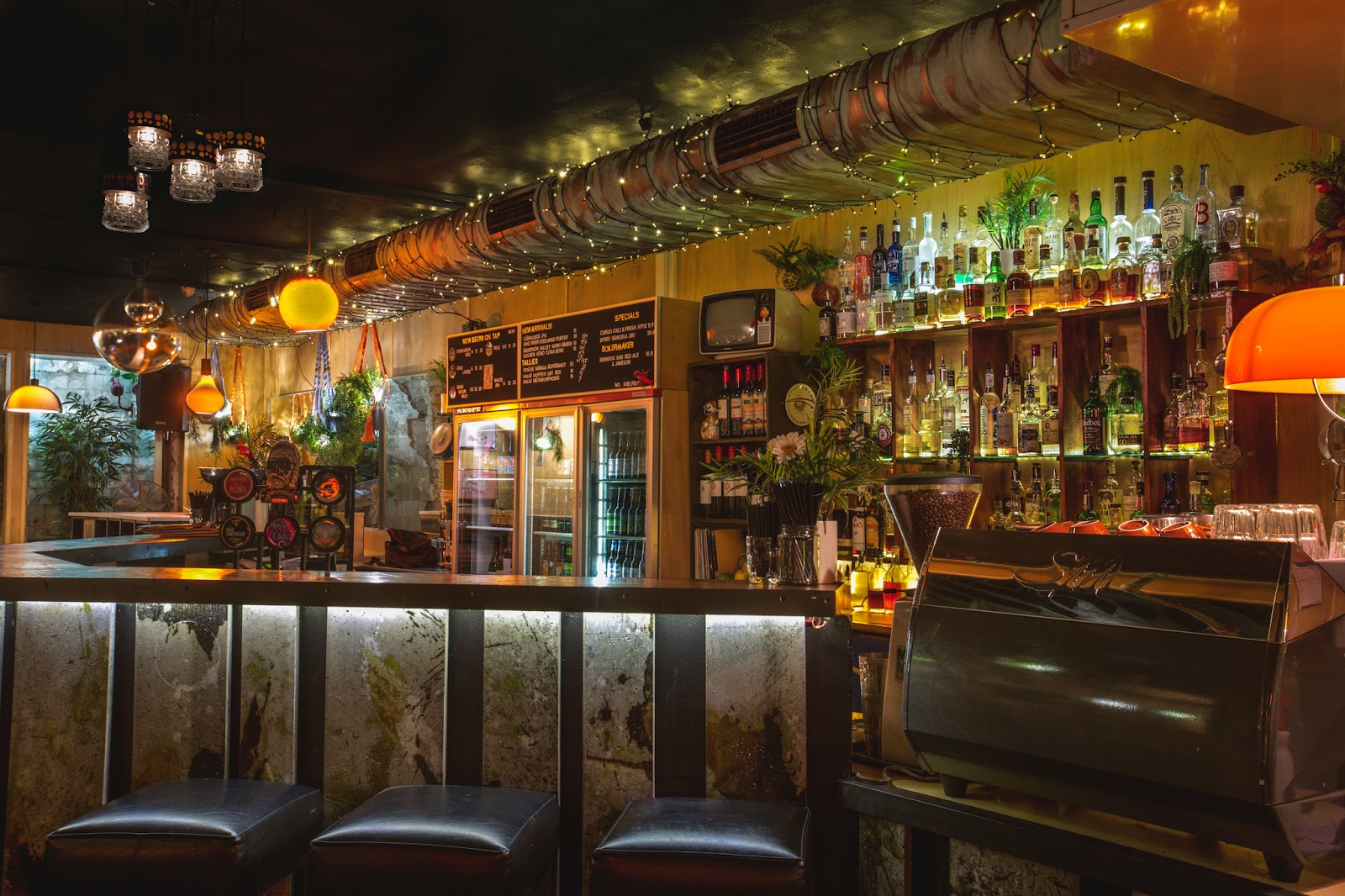 Fifty-five Bar
