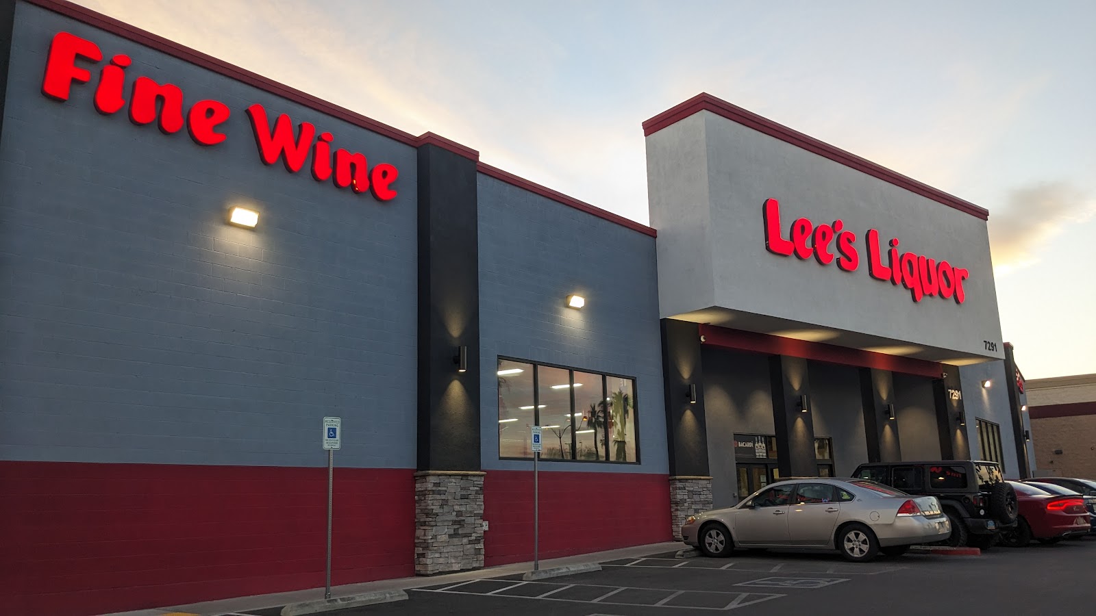 Lee's Discount Liquor