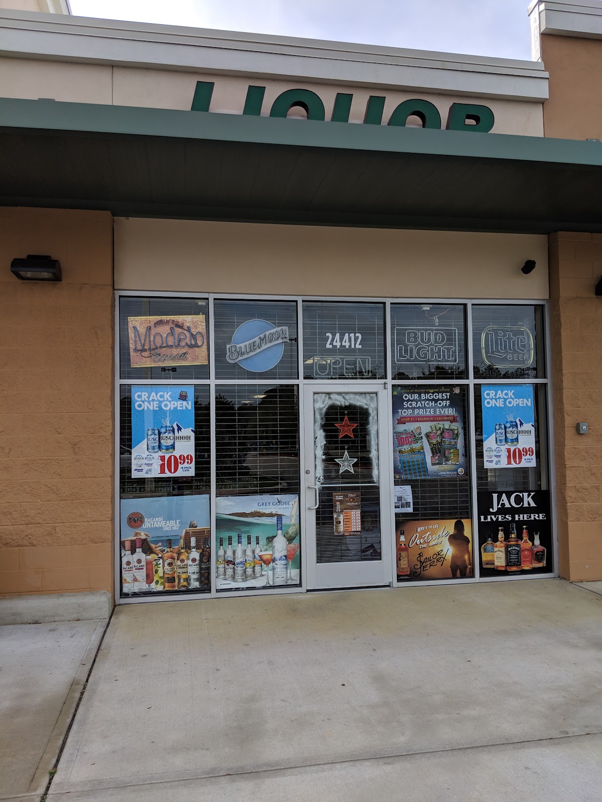 1006 Liquors at Sorrento Hills Village