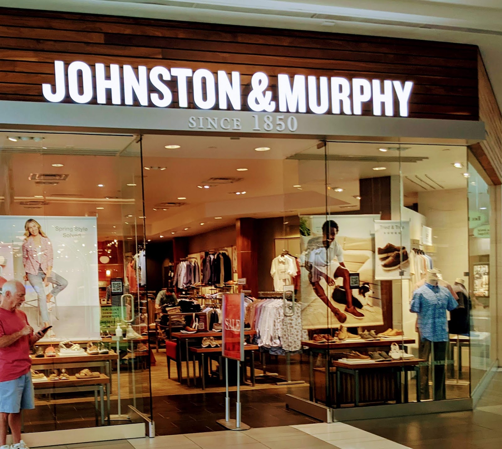 Johnston & Murphy